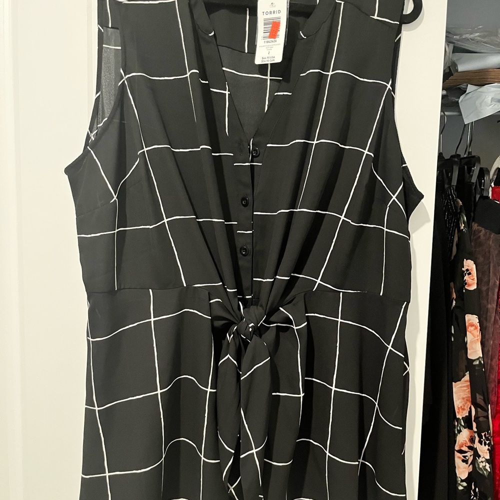 Torrid Black and White Plaid Sleeveless Top